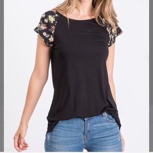 Black w/ Yellow Floral Contrast Cap-Sleeve Tee, M